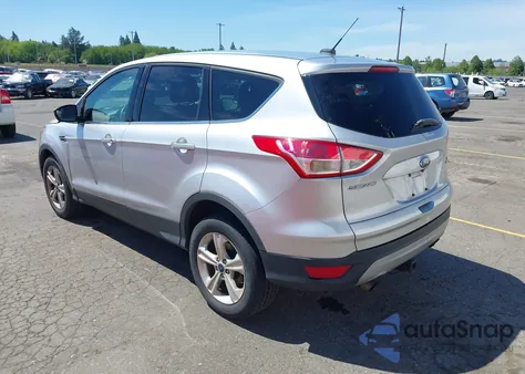 2016 Ford Escape Se z USA, uszkodzony, nr VIN 1FMCU9G96GUA55495